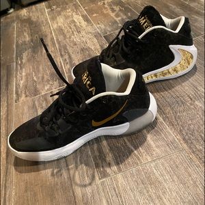 Coming to America Black Nike Leopard Sneakers, 8.5